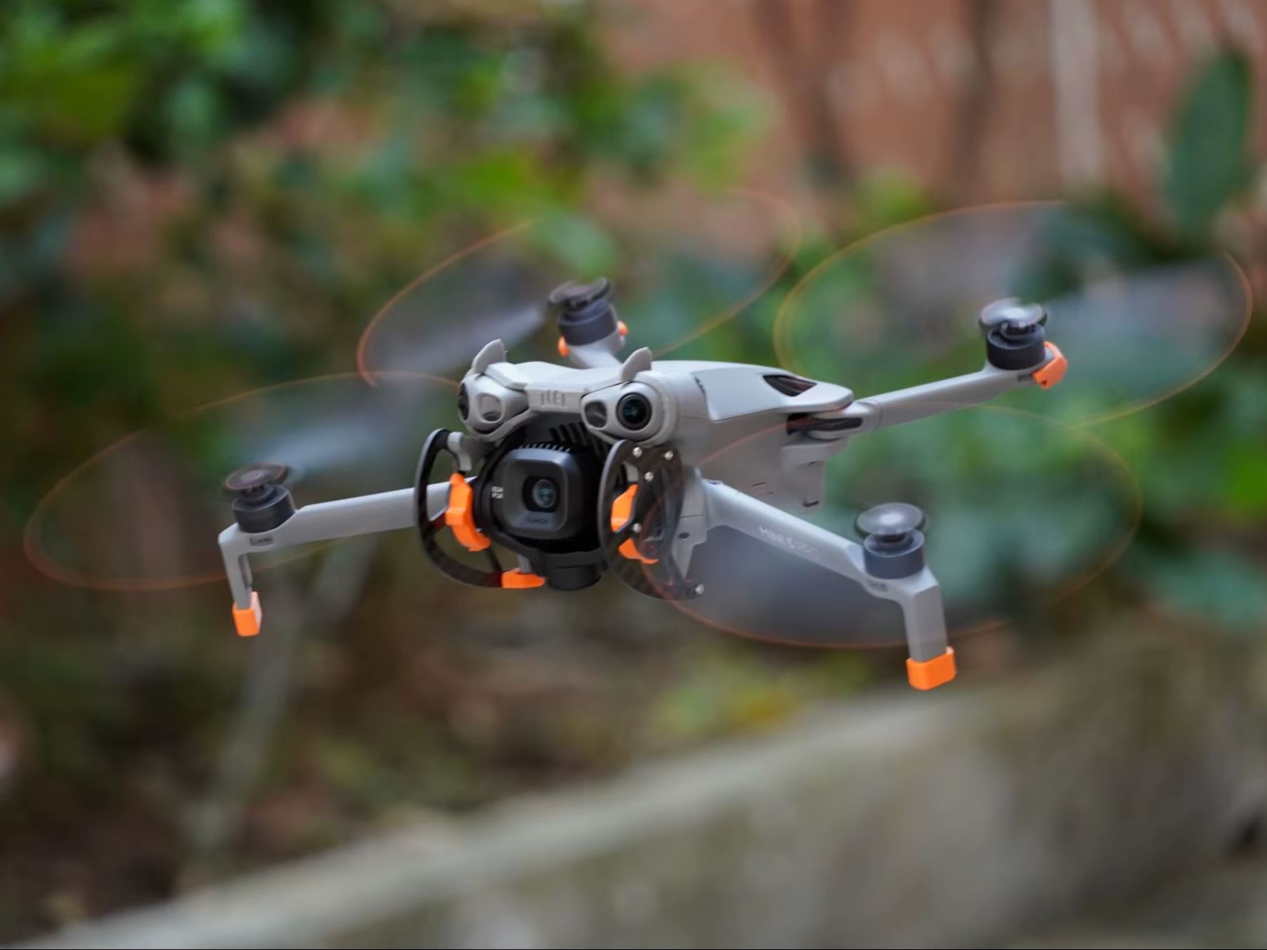Drone Propeller Holder - Gimbal Protector for DJI Mini 5
